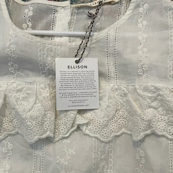 NWT ⭐️ Ellison Off White Eyelet Lace Shift Dress Size Small - Picture 10 of 16
